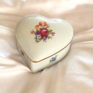 Vintage 1877 GDR Blue Crown Heart-Shaped Floral Porcelain Keepsake Box